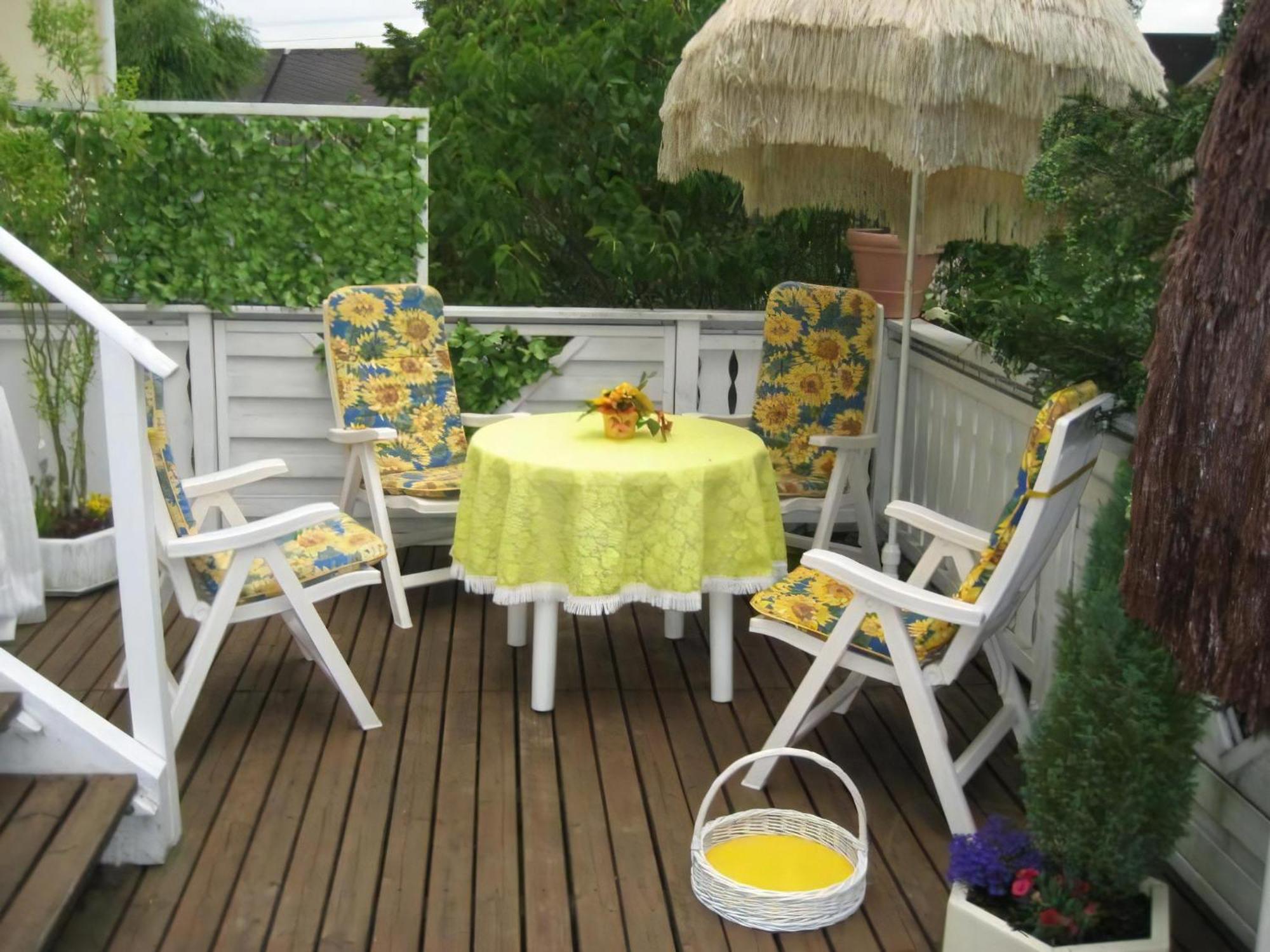 Grosse Ferienwohnung Mit Balkon Und Garten Steinen  Dış mekan fotoğraf